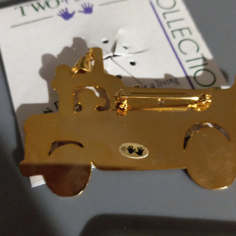 Brooch - Picture 2 of 4